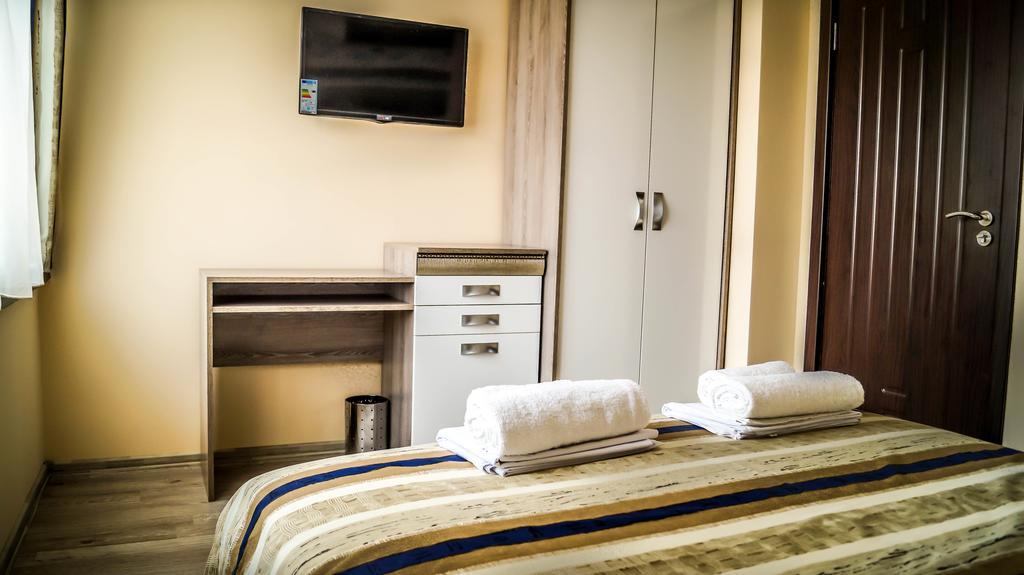 Priseltsi Guest House Meridi מראה חיצוני תמונה