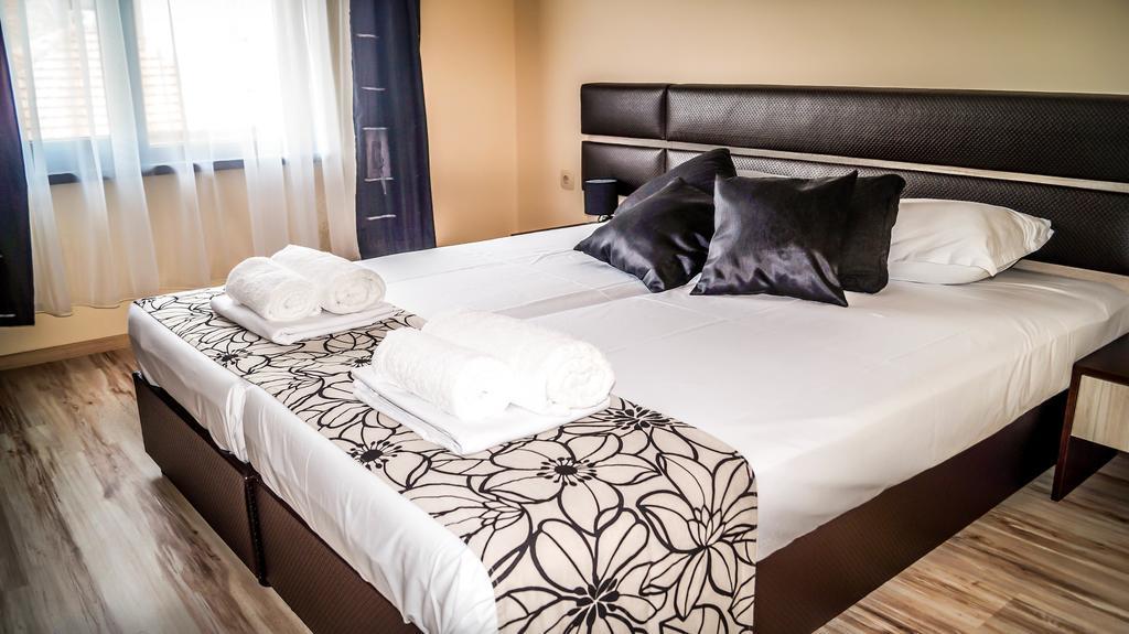 Priseltsi Guest House Meridi מראה חיצוני תמונה