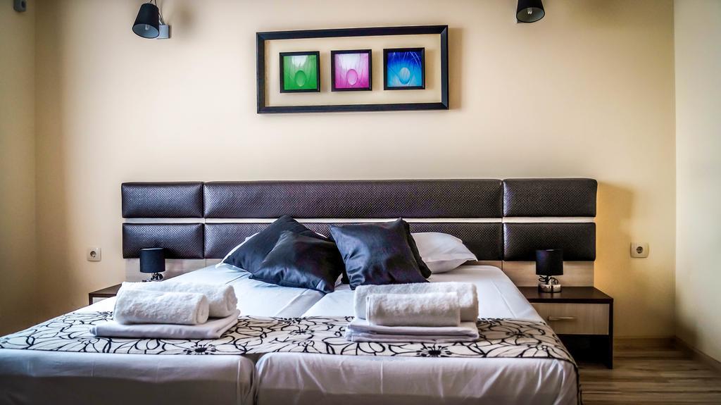 Priseltsi Guest House Meridi מראה חיצוני תמונה