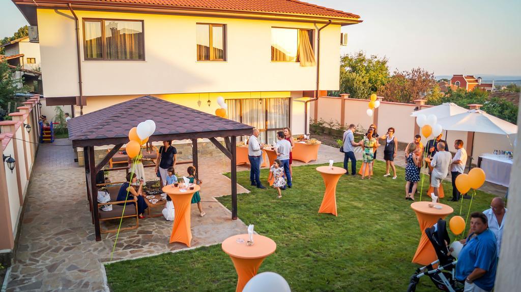 Priseltsi Guest House Meridi מראה חיצוני תמונה